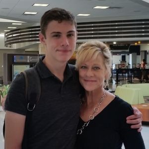 Meet your Posher, Candice